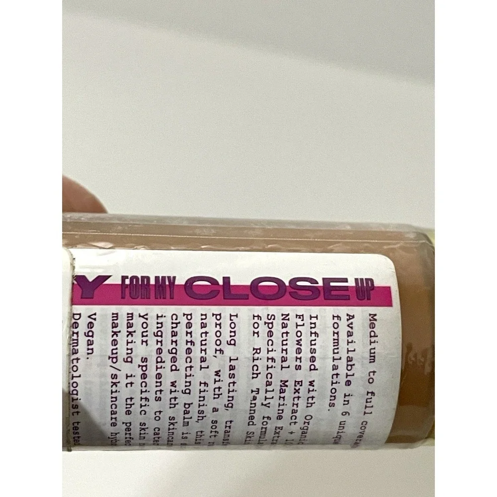 Uoma Beauty Say What?! Foundation Bronze Venus T3 1.0 oz‎